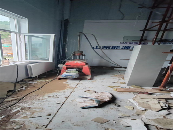 闻喜地基基础下沉墙体裂缝加固注浆顶升施工